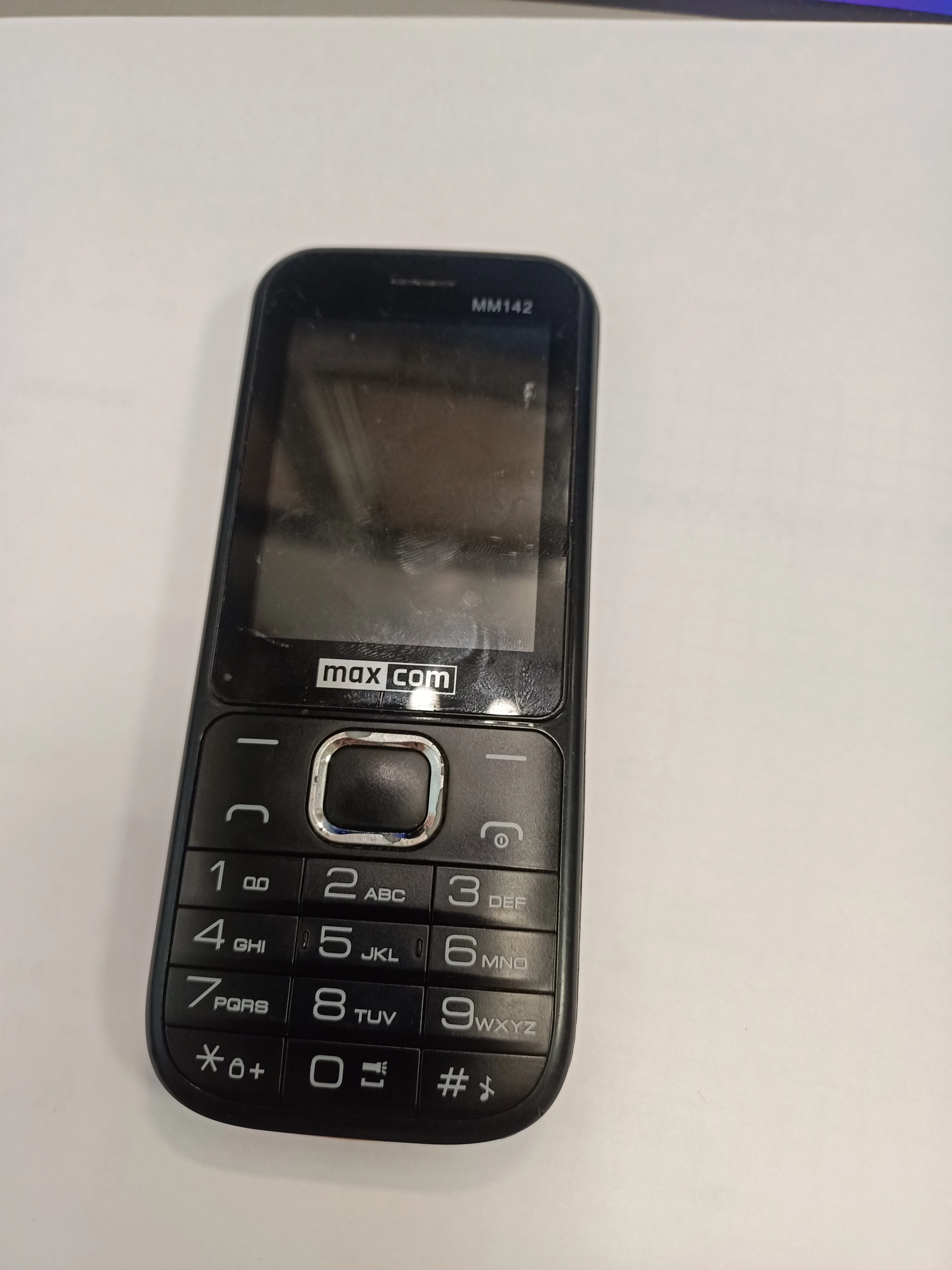 telefon-komorkowy-maxcom-mm142-senatorska-38-legnica