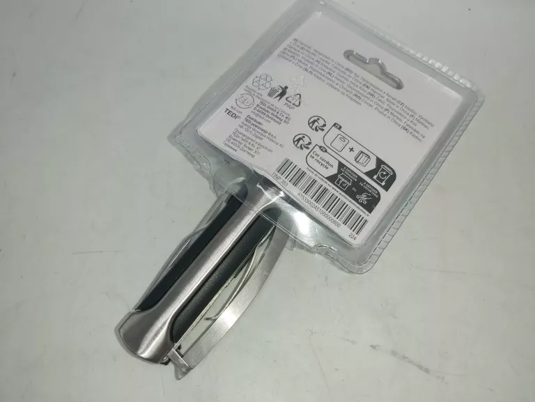 MULTITOOL TEDI MŁOTEK Z NARZĘDZIAMI