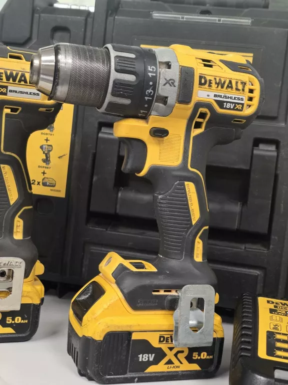 ZESTAW DEWALT DCK268 WKRĘTARKA DCD791 + ZAKRĘTARKA DCF887 3X AKU
