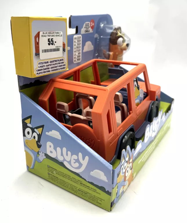 BLUE HEELER FAMILY ROAD TRIP 4WD VEHICLE