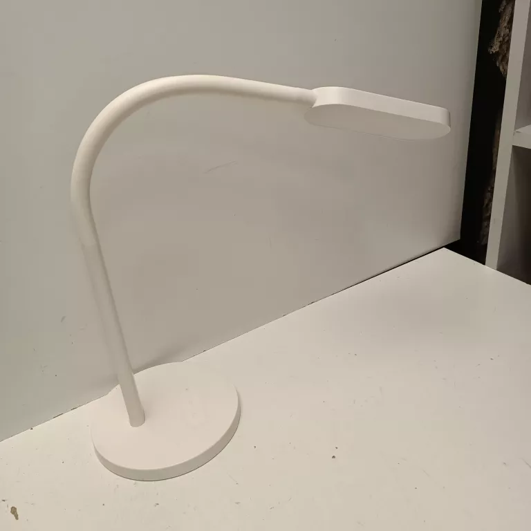 LAMPKA BIURKOWA XIAOMI YEELIGHT BIAŁY MOC DO 5 W