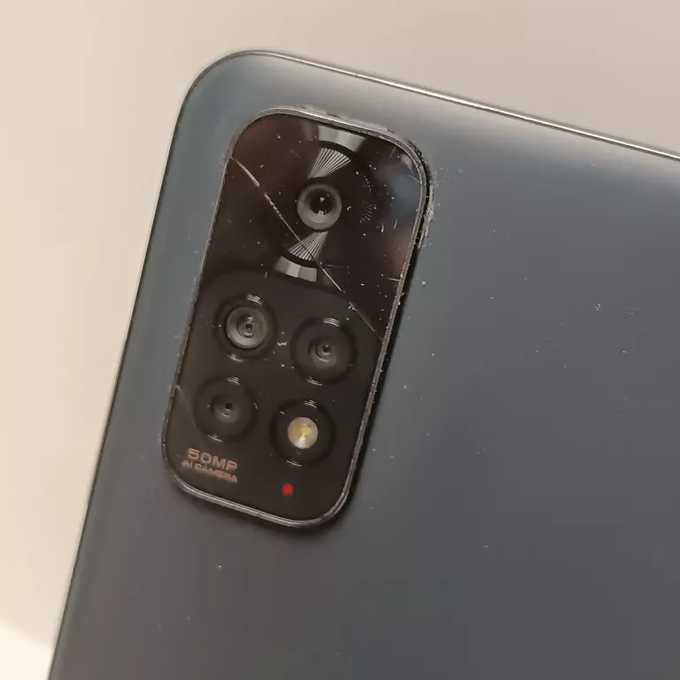 TELEFON REDMI NOTE 11 128GB PĘKNIĘTE SZKŁO NA APARACIE