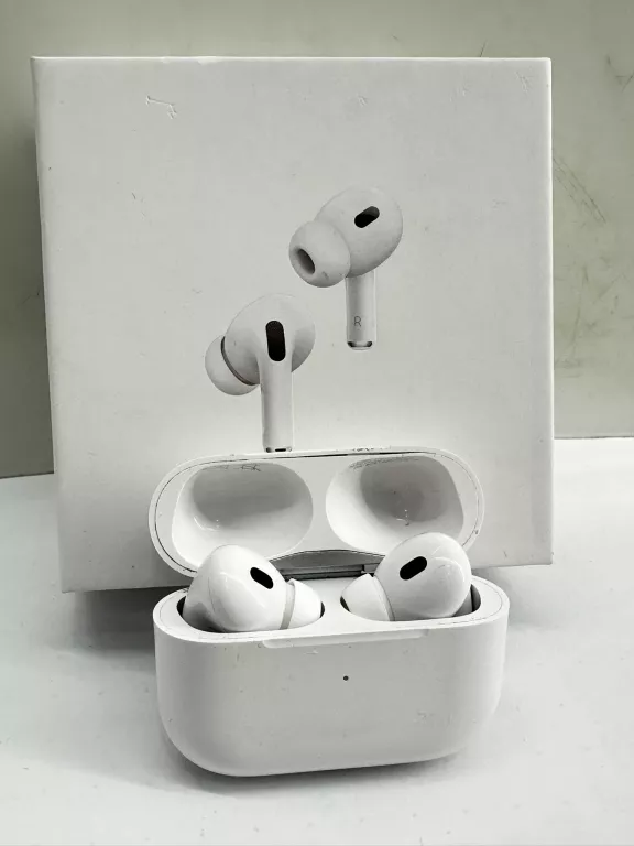 SŁUCHAWKI APPLE AIRPODS PRO 2 GEN. KOMPLET ( REPLIKI )