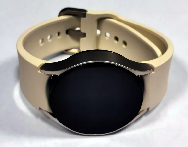 SAMSUNG GALAXY WATCH 6