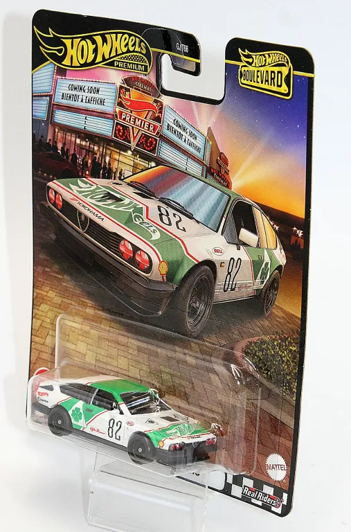 AUTKO PREMIUM HOTWHEELS ALFA ROMEO GTV6 3.0