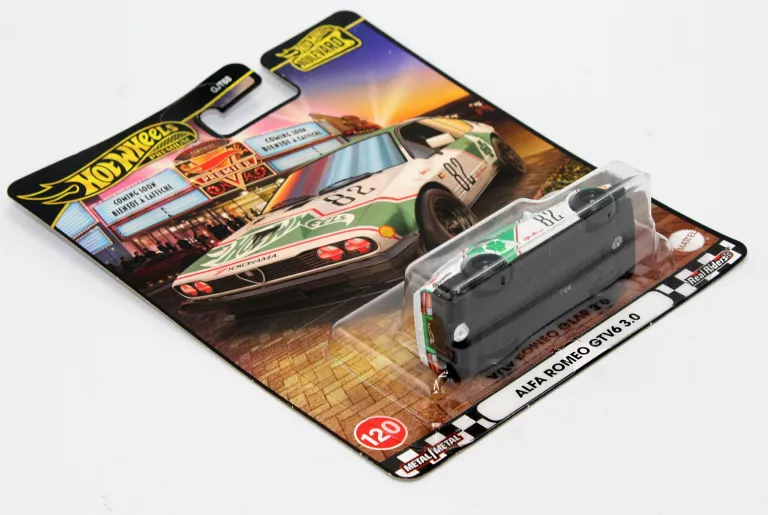 AUTKO PREMIUM HOTWHEELS ALFA ROMEO GTV6 3.0
