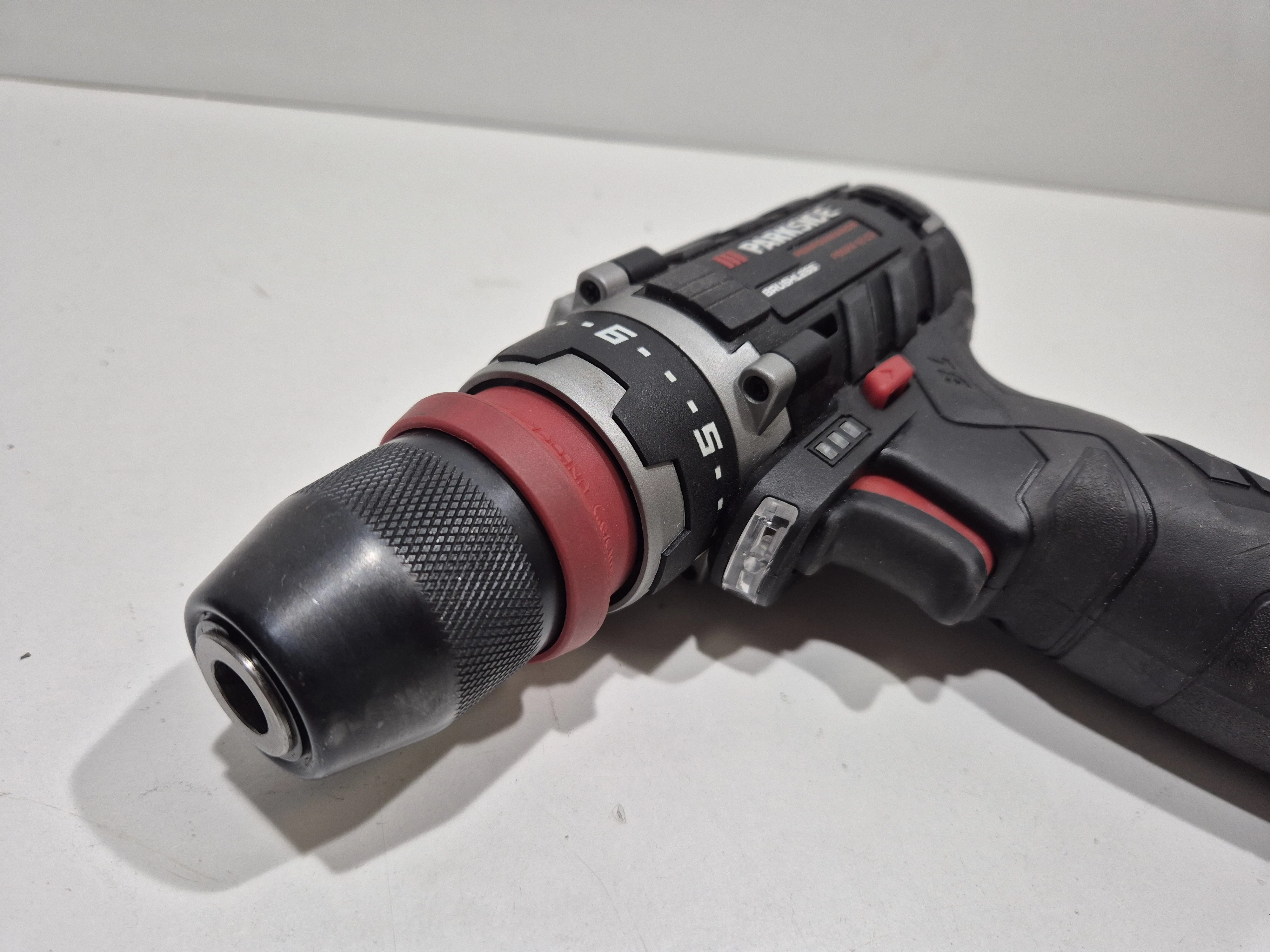 wkretarka-parkside-pbspa-12-c3-dwie-baterie-rodzaj-129632-1