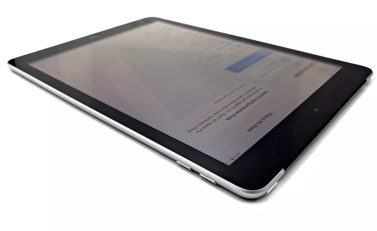 TABLET APPLE IPAD 5 32GB WIFI (5TH GEN) 2017 A1822