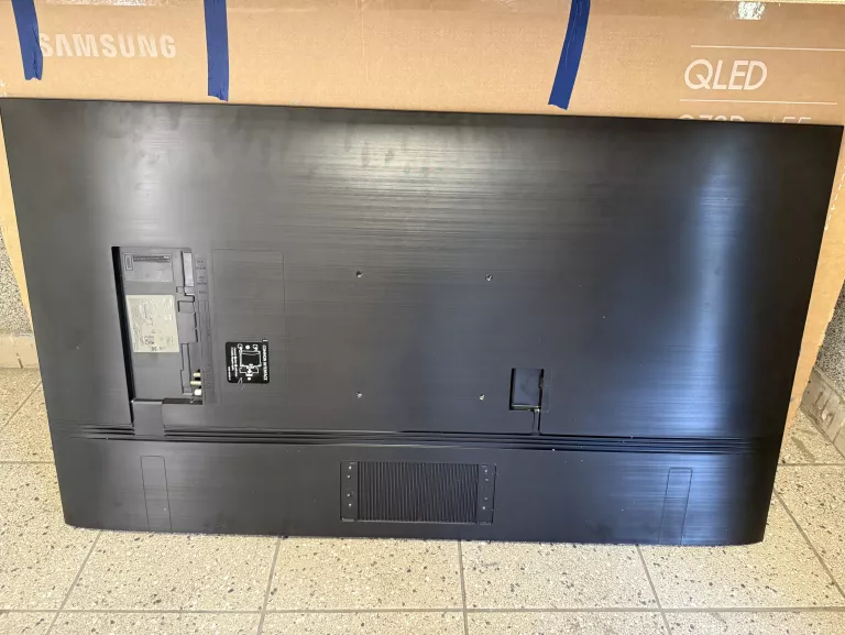 TELEWIZOR QLED SAMSUNG QE55Q77DAT 55 CALI 4K UHD