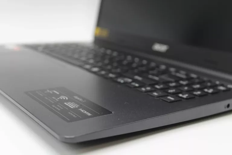 LAPTOP ACER ASPIRE 3 A315-23-R9KC 15,6" ATHLON 3050U 8GB RAM 512GB