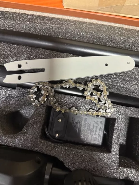 ONEVAN CORDLESS TABLE SAWS