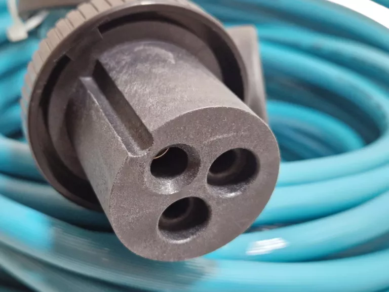KABEL ZASILAJĄCY BRZEGOWY MASTERVOLT 25M 3X2,5MM 16A + ADAPTER