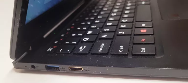 LAPTOP TECHBITE ARC 11.6 4GB/128GB