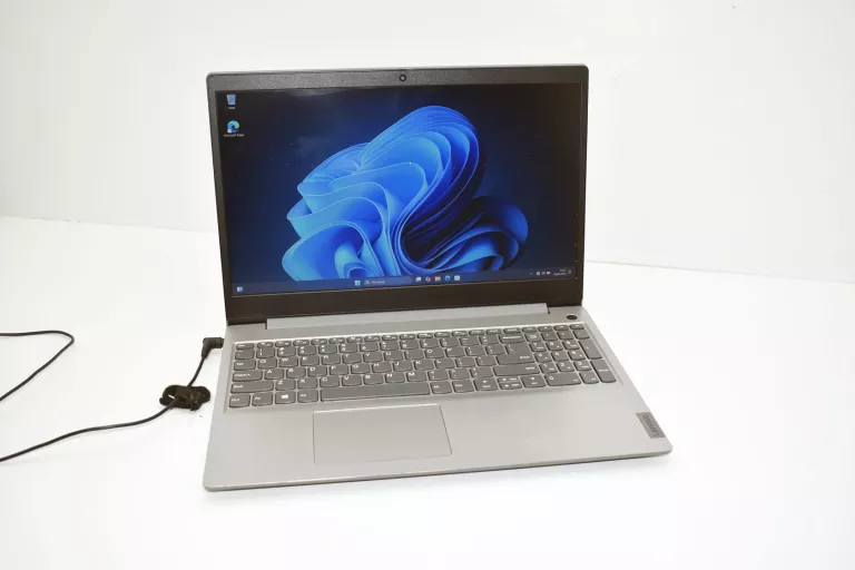 LAPTOP LENOVO IDEAPAD 3 15ITL05 15,6 "