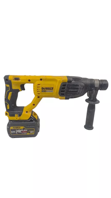 MŁOTOWIERTARKA DEWALT DCH 033