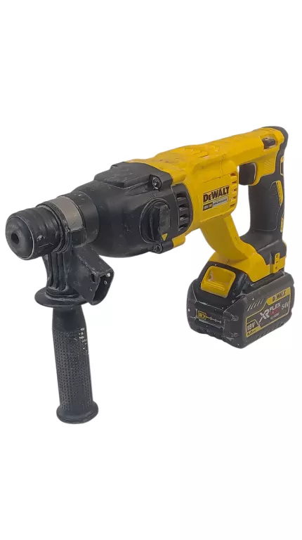 MŁOTOWIERTARKA DEWALT DCH 033