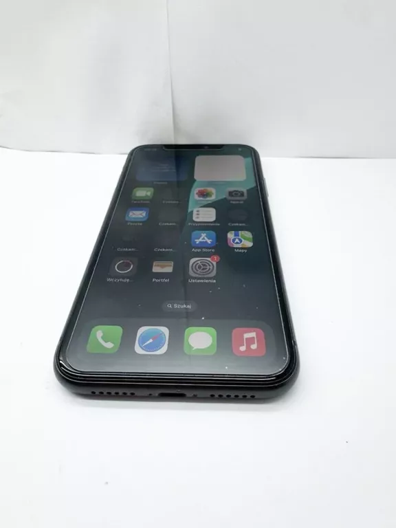 TELEFON APPLE IPHONE 11 4/64 GB IOS 18.0 KON.BAT. 86%