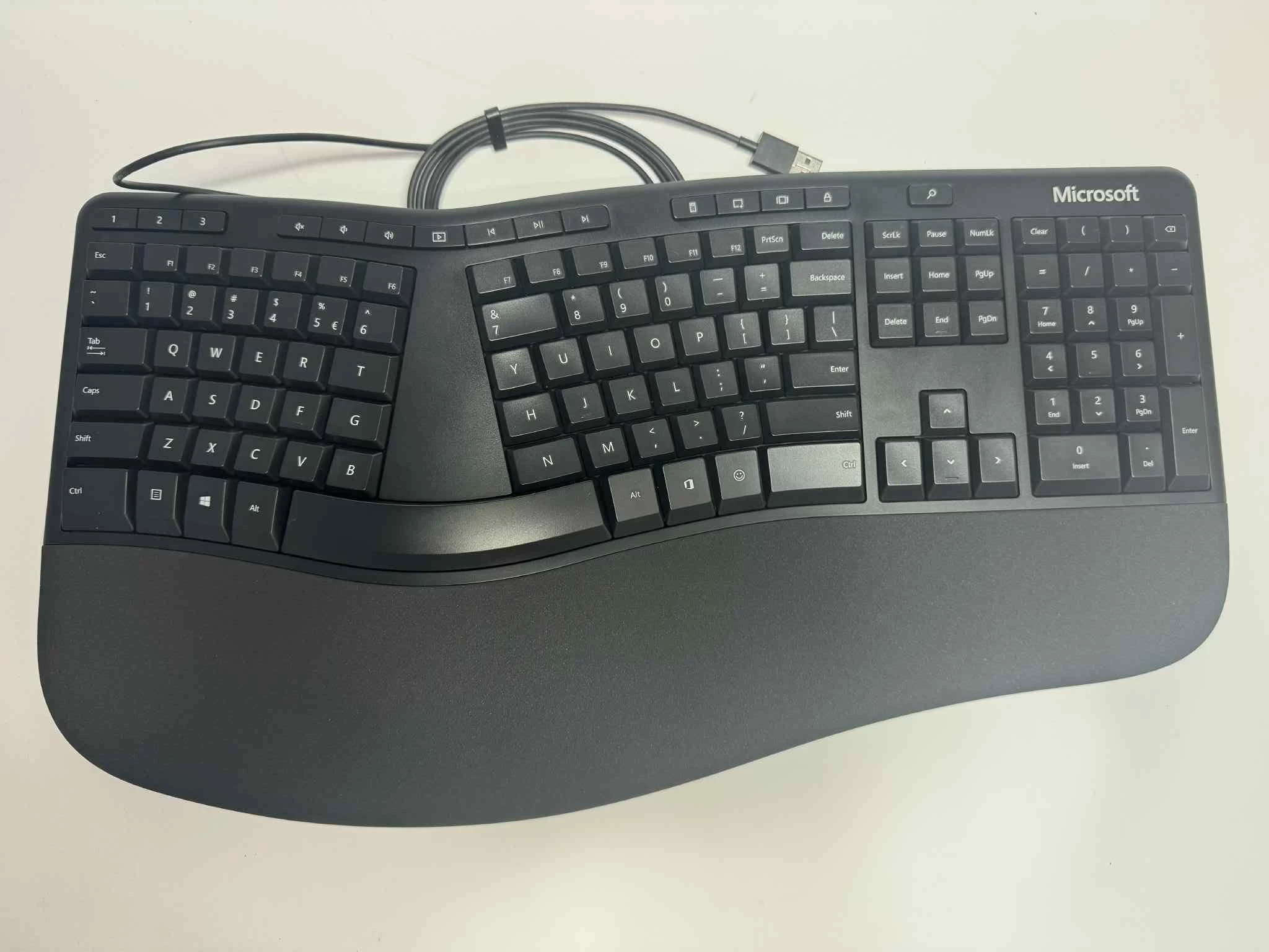 klawiatura-microsoft-ergonomic-azerty-czarna-interfejs-1247-1