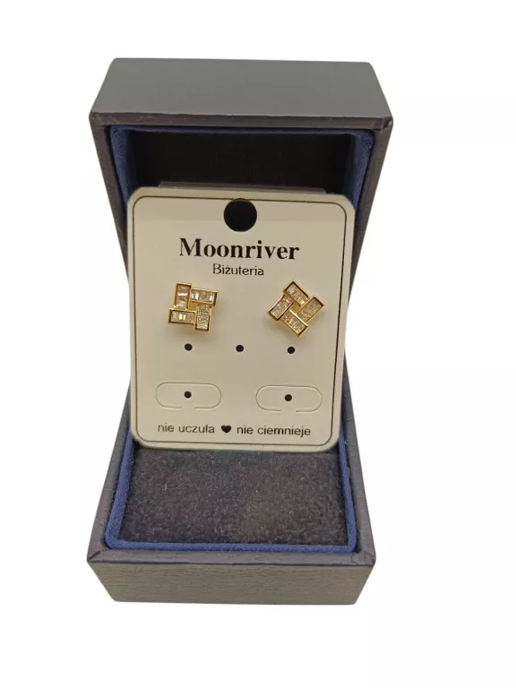 slczne-kolczyki-z-cyrkoniami-stal-chirurgiczna-43651-krakowska-94-andrychow