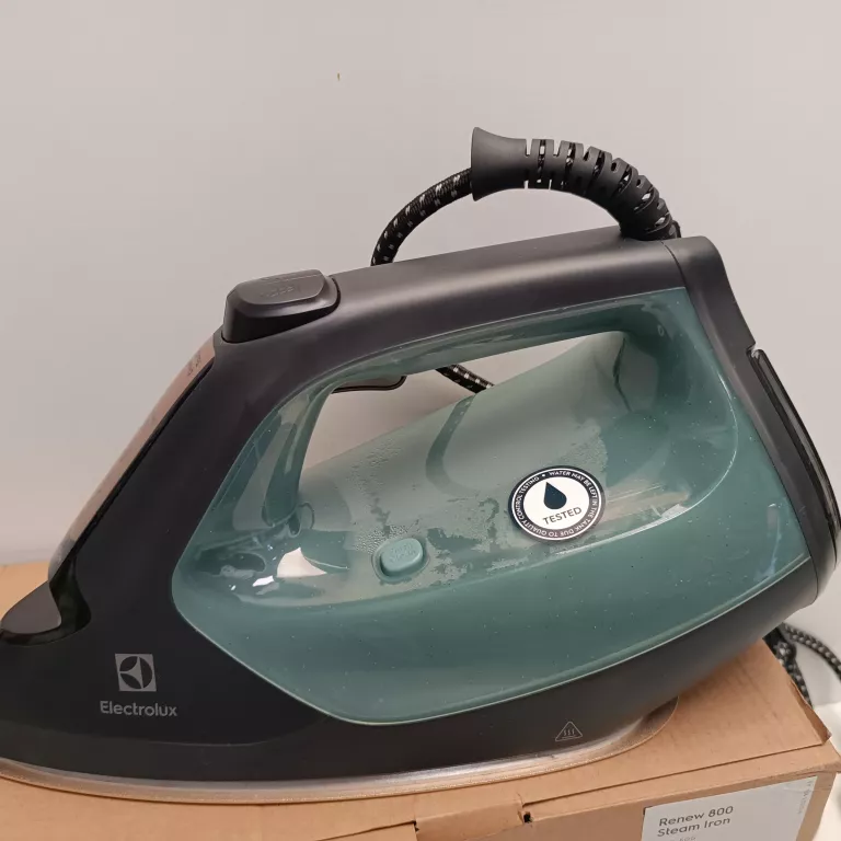 ŻELAZKO ELECTROLUX RENEW 800 E8SI2-8OG