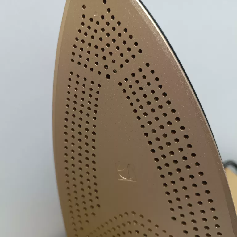 ŻELAZKO ELECTROLUX RENEW 800 E8SI2-8OG