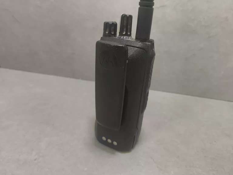 RADIOTELEFON MOTOROLA R2 UHF
