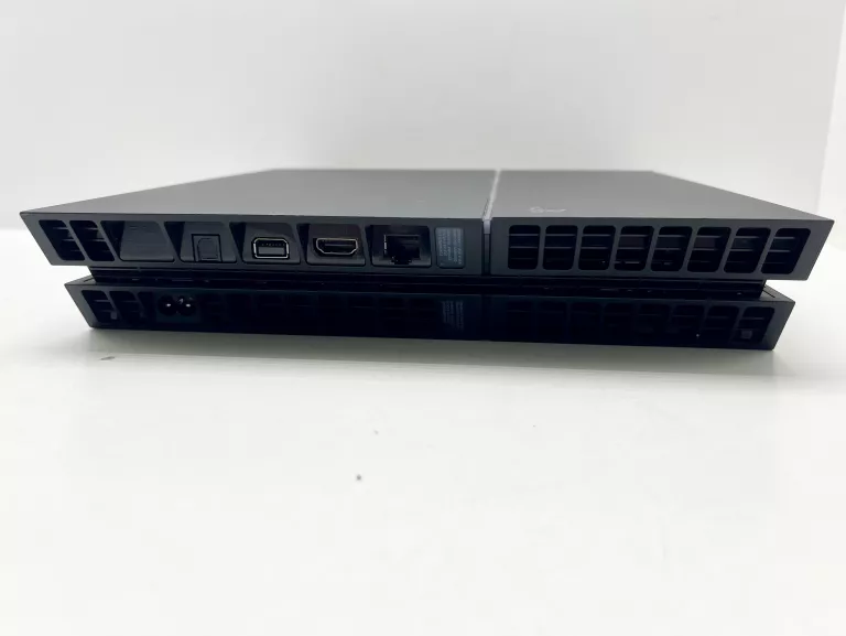 KONSOLA SONY PS4 1TB CUH-1216B + PAD