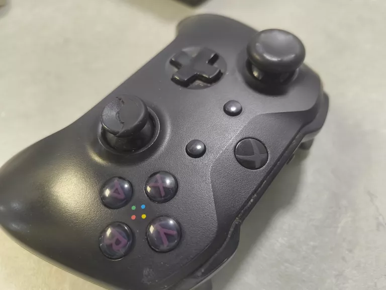 konsola-xbox-one-s-1tb-pud-gry-w-zestawie-205998-225570