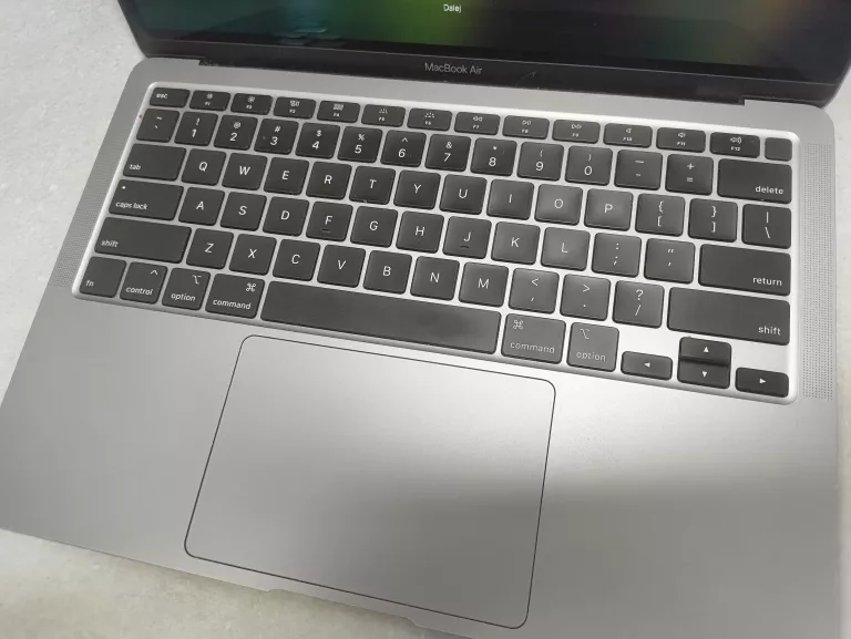 LAPTOP MACBOOK AIR A2179 I3 8/256 *BRAK ŁADOWARKI*