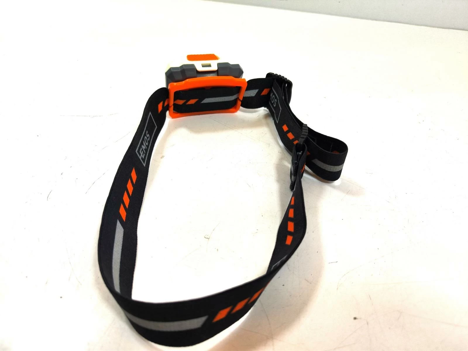 latarka-czolowa-emos-kod-producenta-8592920049990