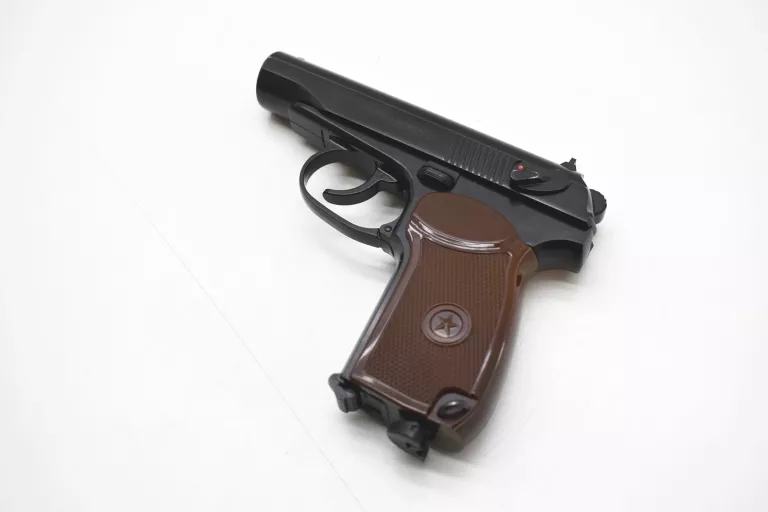 WIATRÓWKA CO2 UMAREX MAKAROV