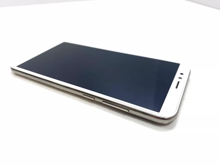 TELEFON HUAWEI Y6 2018 16GB