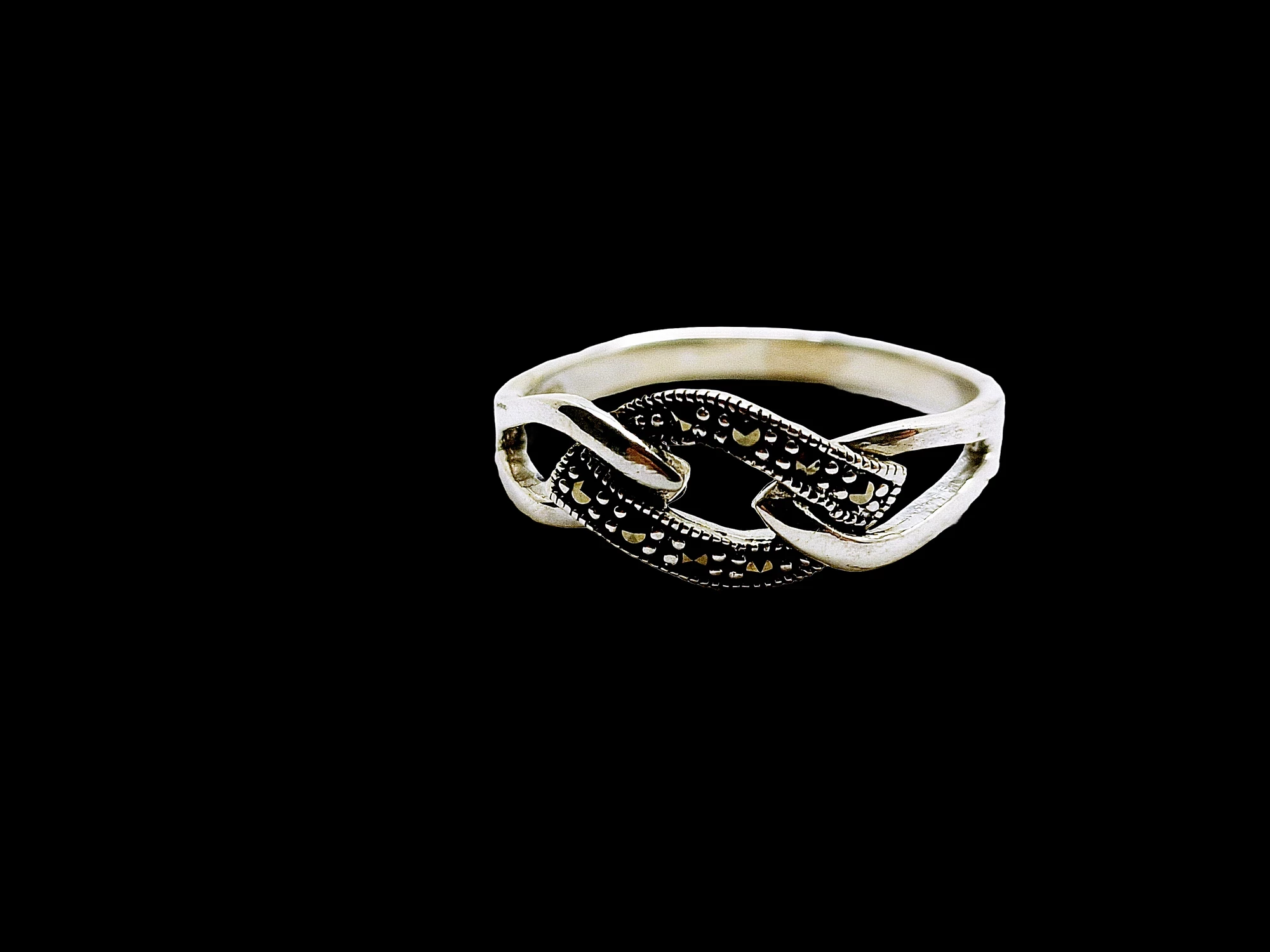 drobny-srebrny-pierscionek-22g-925-kamien-17088-128