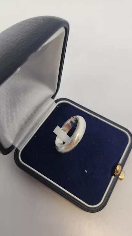 srebrny-pierscionek-925-rodzaj-2205-16