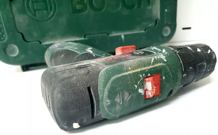 WKRETARKA AKUMULATOROWA BOSH EASYDRILL 1200 KOMPLET