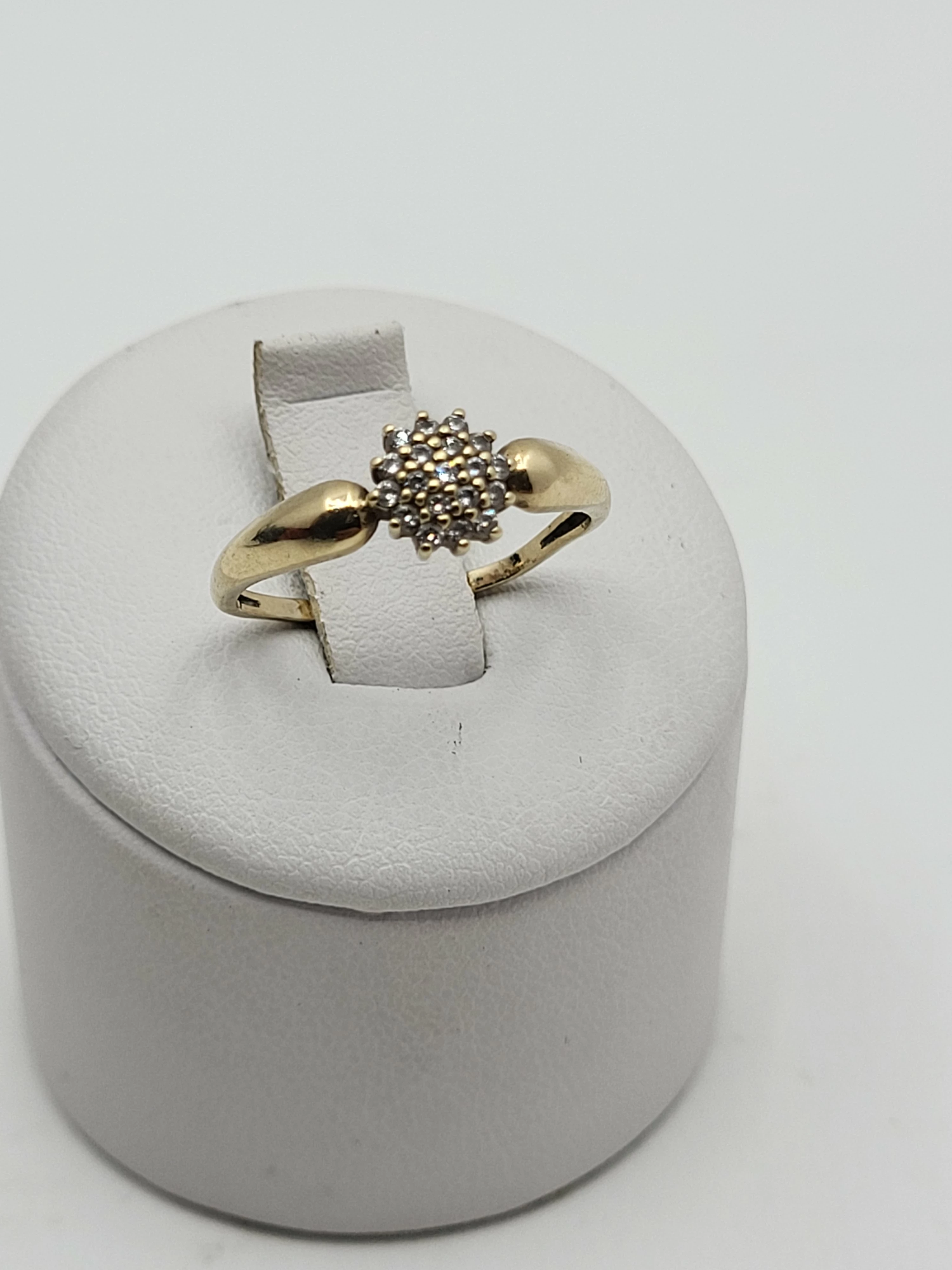 zloty-pierscionek-kwiatek-333-133g-grunwaldzka-12-ostroda