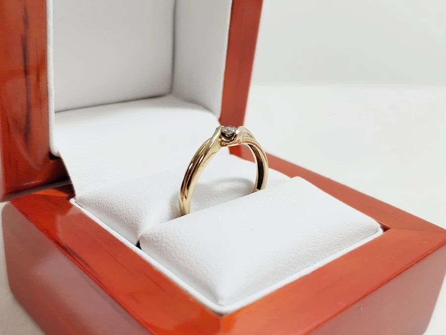 zloty-pierscionek-585-14k-164g-16r-grojecka-79-warszawa