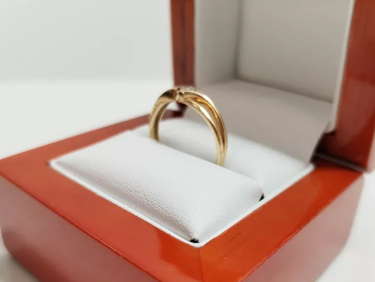 zloty-pierscionek-585-14k-164g-16r-ean-gtin-5903772041538