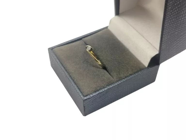 drobny-zloty-pierscionek-pr333-cyrkonia-073g-r9-ean-gtin-0792506010408