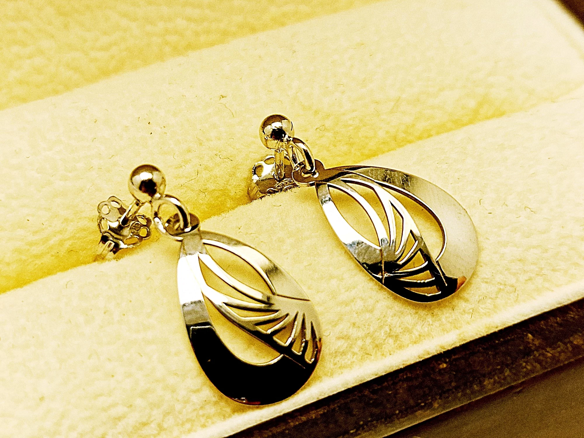 eleganckie-srebrne-kolczyki-14g-925-rodzaj-2205-2