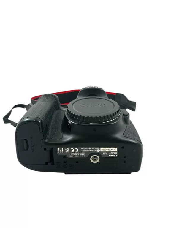 APARAT CANONS EOS 70D(W) + EFS 60MM + EFS 18-55MM