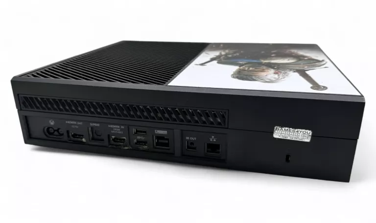 KONSOLA XBOX ONE 1 TB Z PADEM