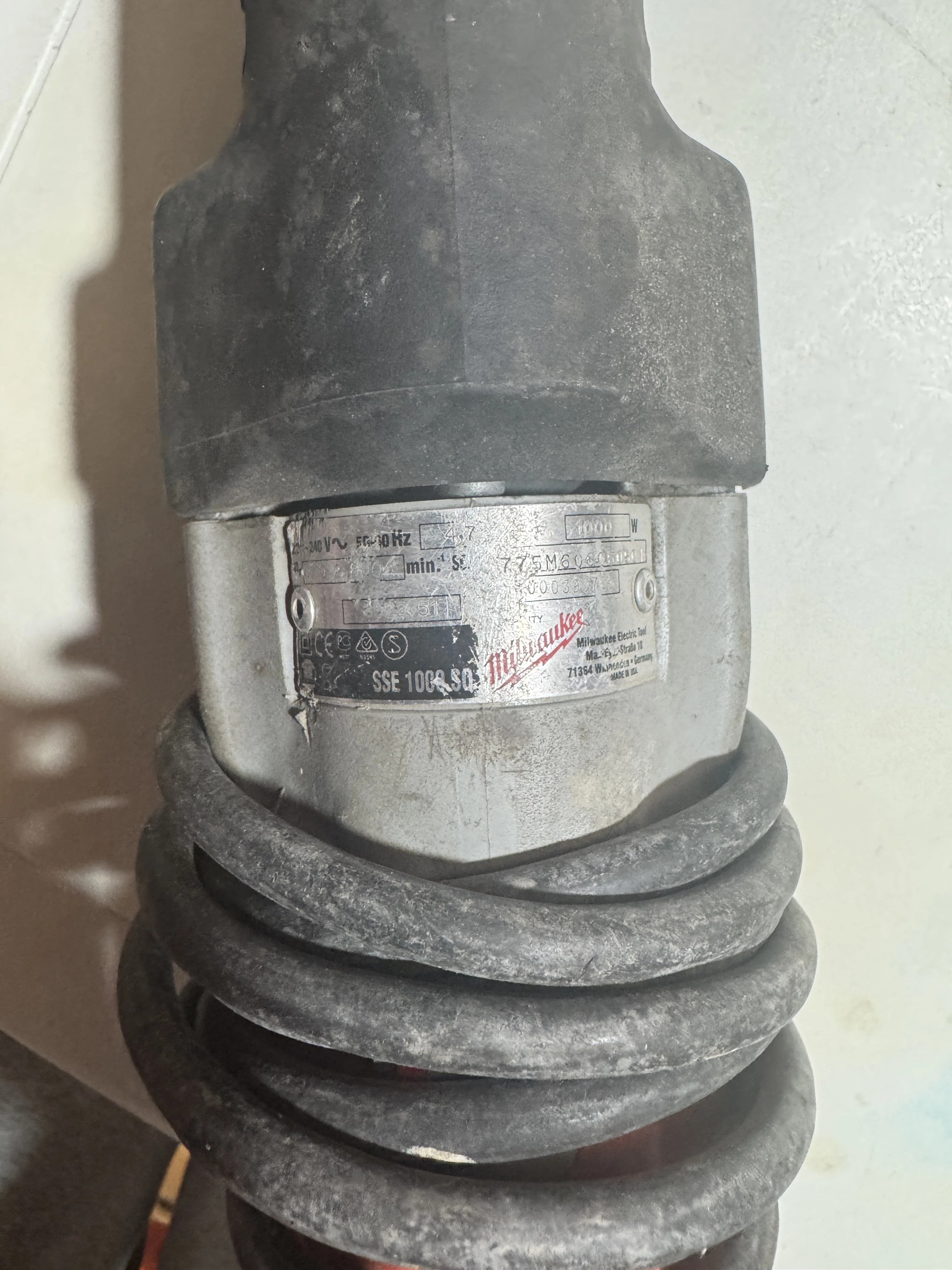 pila-szablasta-milwaukee-sse-1000-sq-ean-gtin-4002395001095