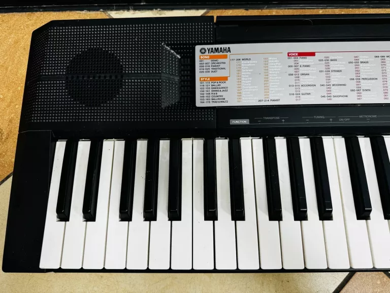 KEYBOARD YAMAHA PSR F50