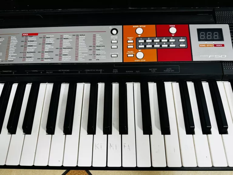 KEYBOARD YAMAHA PSR F50