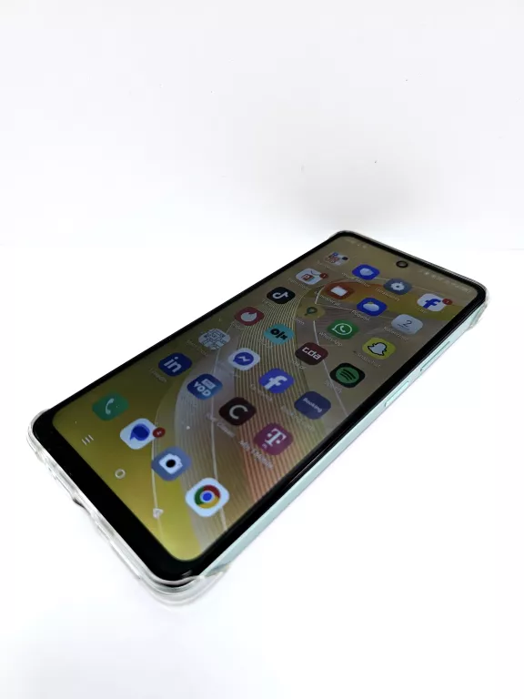 TELEFON INFINIX SMART 8