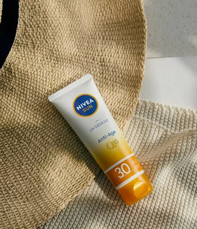 NIVEA SUN PRZECIWZMARSZCZKOWY KREM PRZECIWSŁONECZNY DO TWARZY SPF 30 50ML