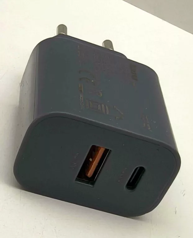 ŁADOWARKA HAMA HAMA ECOSENTIAL 20W PD 1X USB-C, 1X USB-A