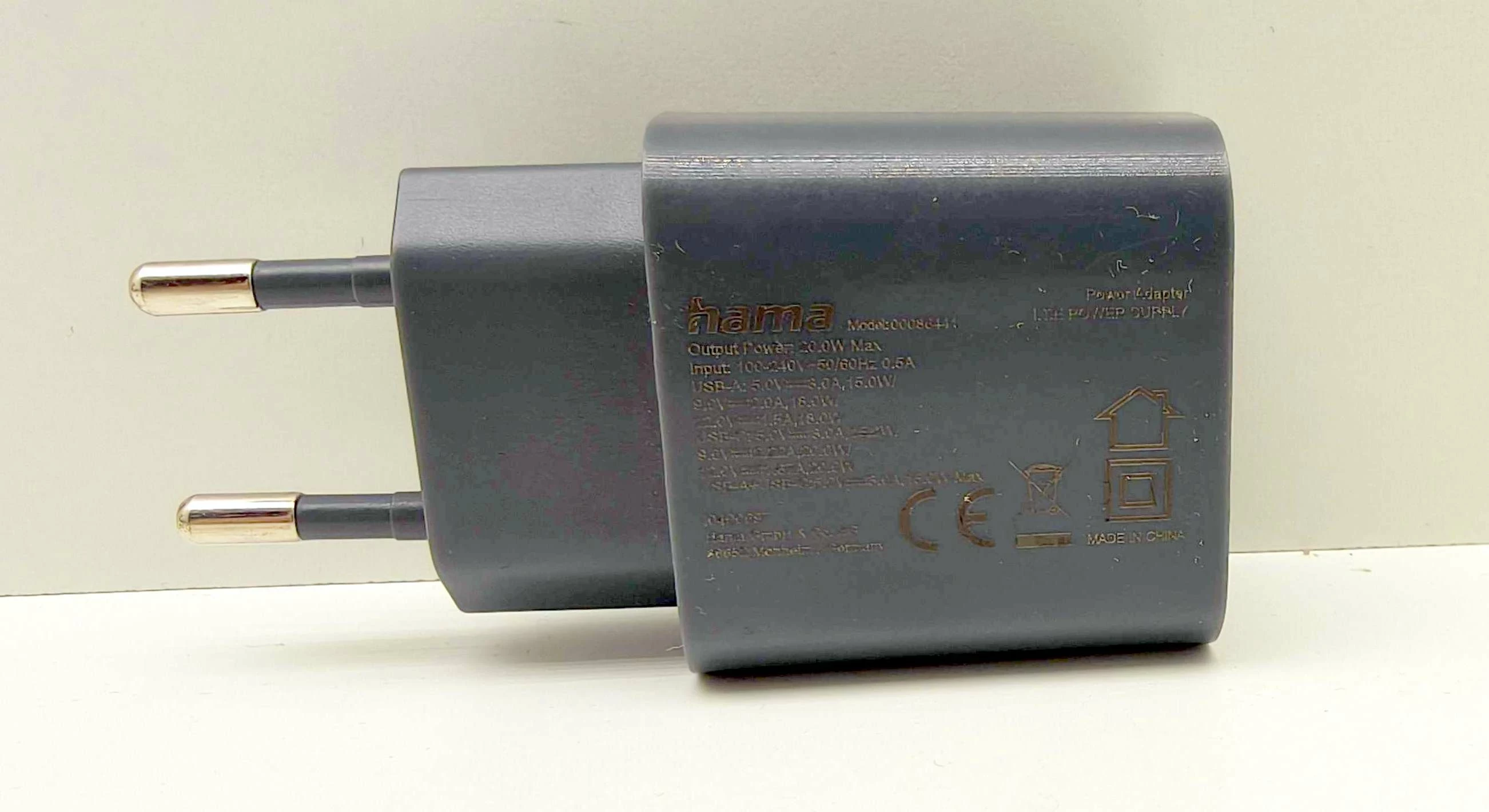 ladowarka-hama-hama-ecosential-20w-pd-1x-usb-c-1x-usb-a-piastowska-9-tarnowskie-gory