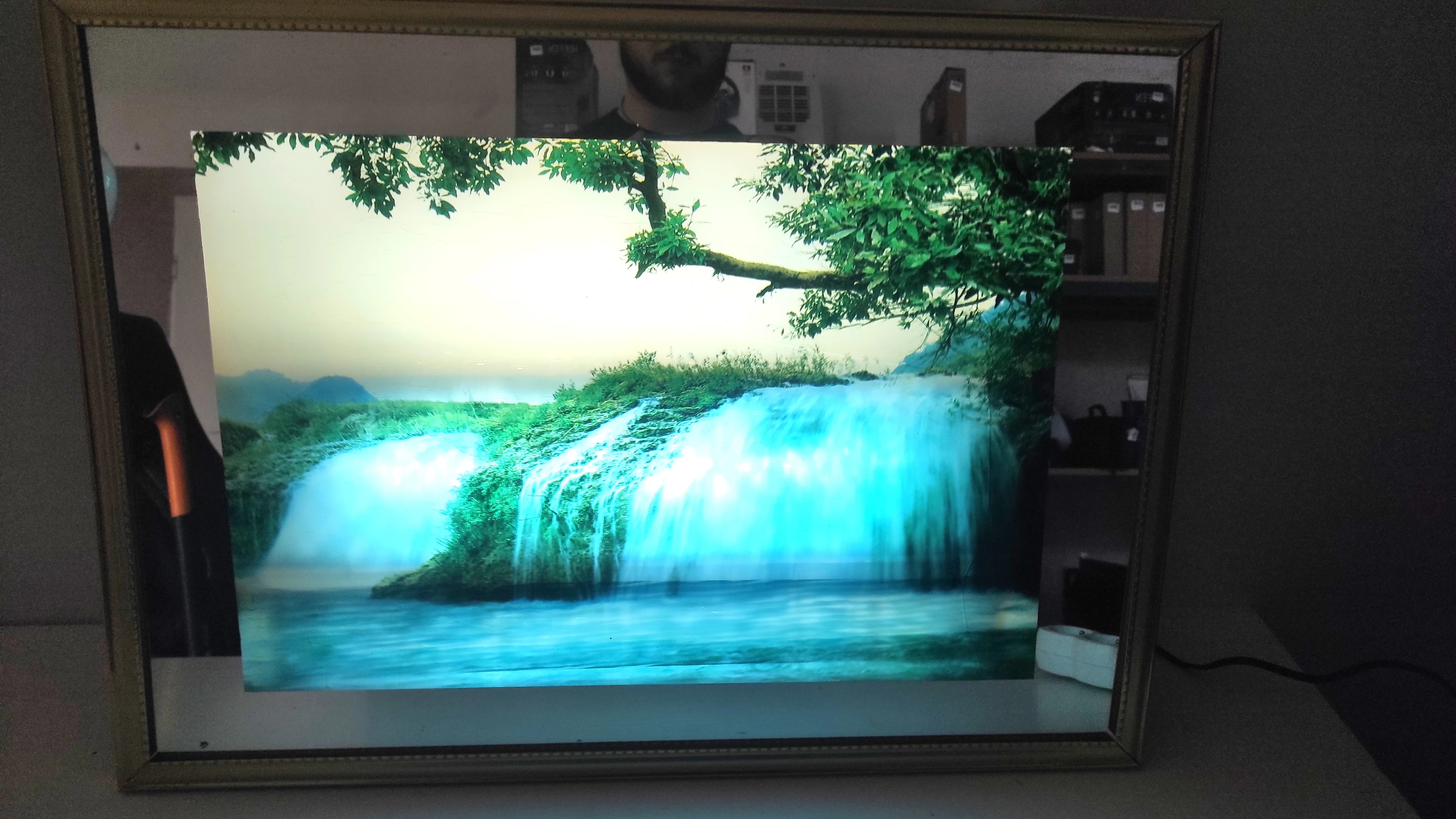 obraz-elektryczny-wodospad-z-czasow-prl-zamkowa-16-lubawa